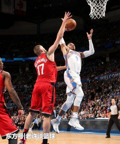  雷霆双少合砍八十五分擒老鹰  